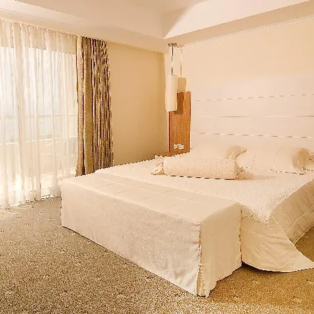 Sealight Resort 5*